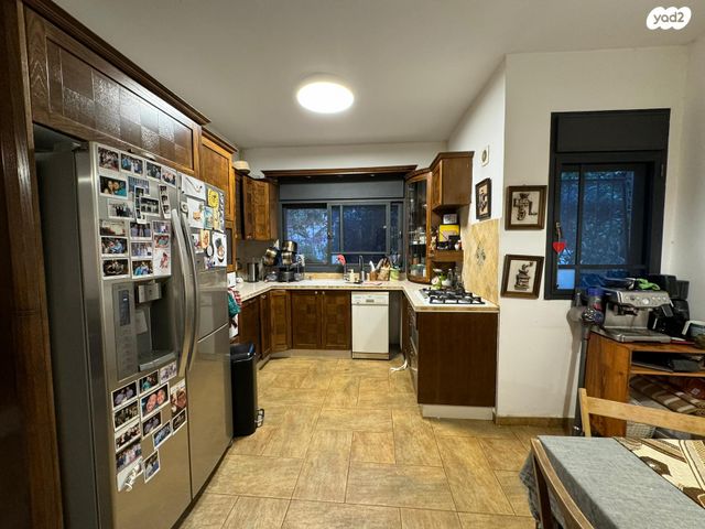 דירת גן, שבטי ישראל 45, צהלון, שיכוני חסכון, תל אביב יפו