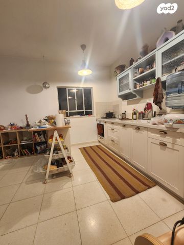 דירה, המבצעים, קרית שלום, תל אביב יפו