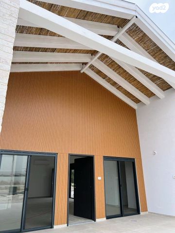 בית פרטי/ קוטג', רוויה