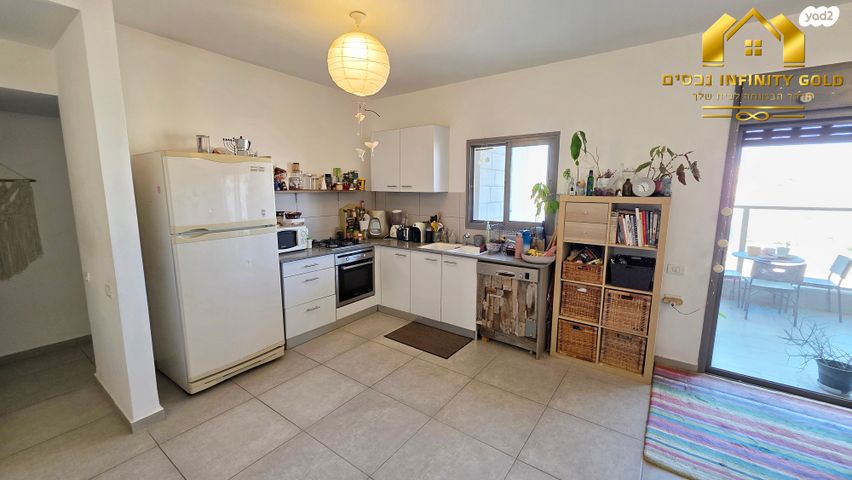 דירה, סביון, הפרחים, חריש