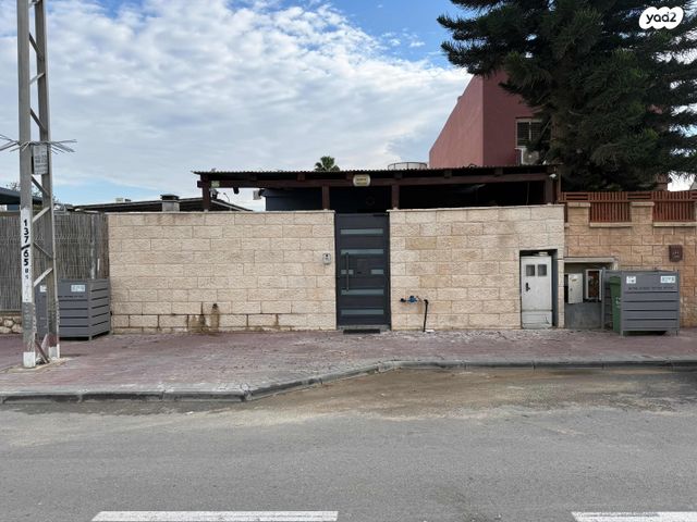 בית פרטי/ קוטג', משה רבנו, נאות הנביאים, שדרות