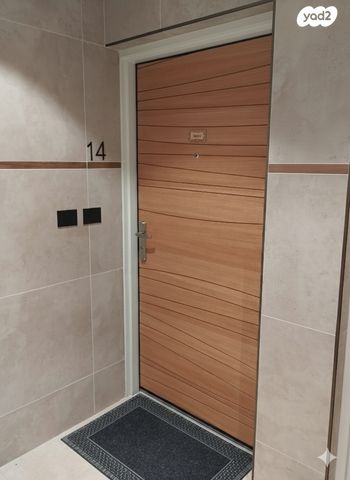 דירה, יוסף אהרונוביץ' 43, שיכון ותיקים, חולון