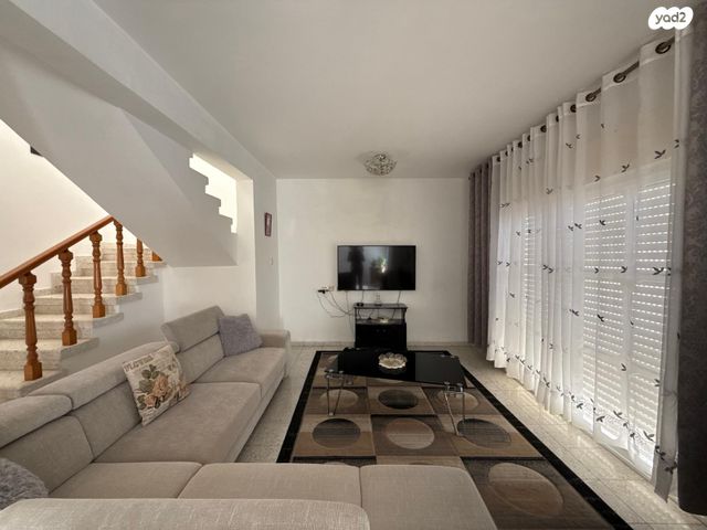 דו משפחתי, נוף תבור 152, צפונית / רסקו, נצרת עילית / נוף הגליל