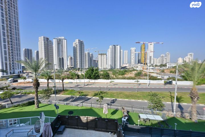 בית פרטי/ קוטג', המגילה, נווה חוף, ראשון לציון