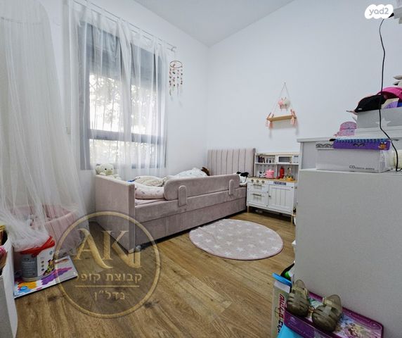 דירת גן, הרקפות, ראשון לציון