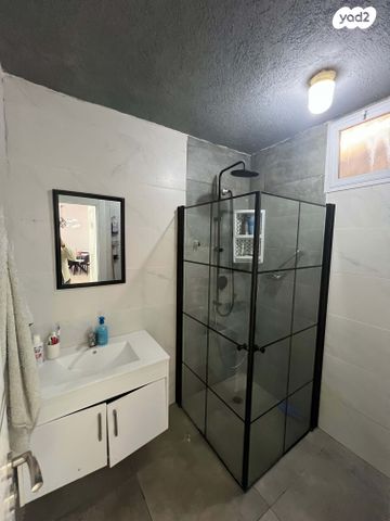 דירת גן, אופקים