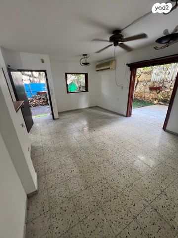 בית פרטי/ קוטג', טרומפלדור, בית וקאנטרי, גיורא יוספטל, גבעת שמואל