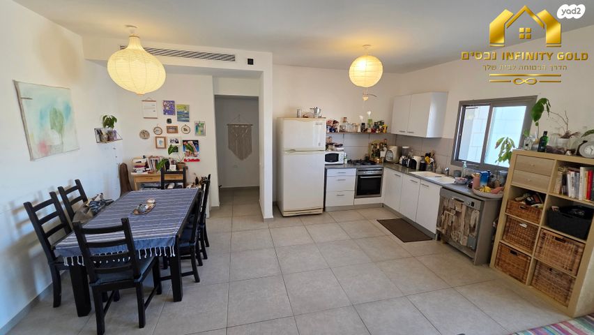 דירה, סביון, הפרחים, חריש