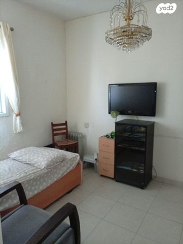 דירה, שדרות בר אילן 85, דרום מערב ותיק, בת ים