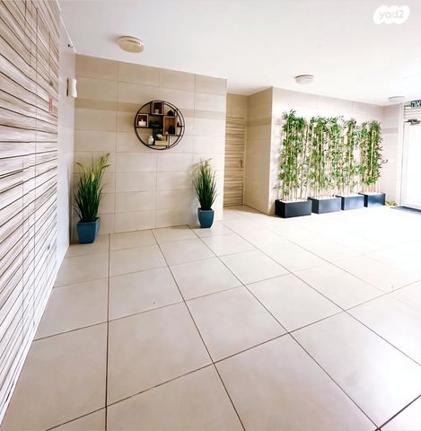 דירה, הדס, כרמיאל