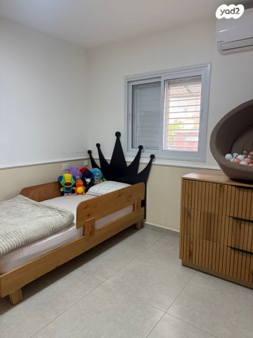 דירה, שדרות גת, הקוממיות, קרית גת