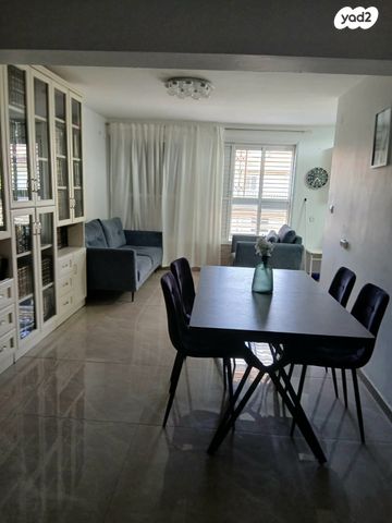 דופלקס, מאיר בר אילן 5, המרכז האזרחי, רמלה