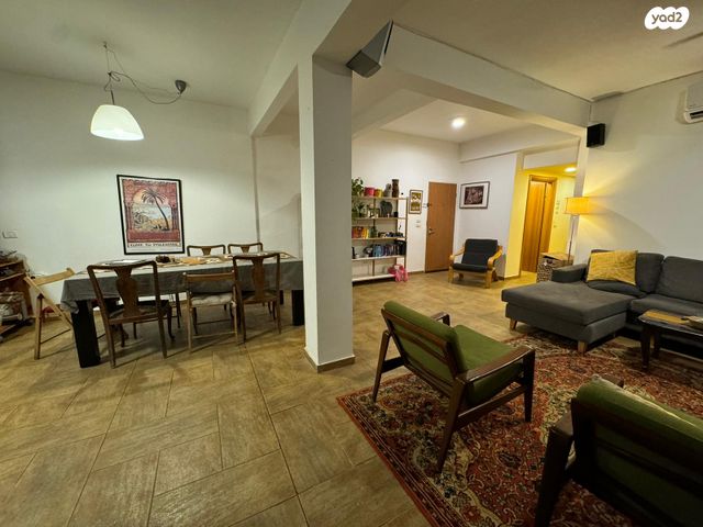 דירת גן, שבטי ישראל 45, צהלון, שיכוני חסכון, תל אביב יפו