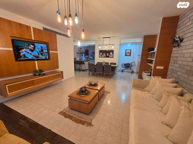 דירה, נחל נעמן, רובע י"א, אשדוד