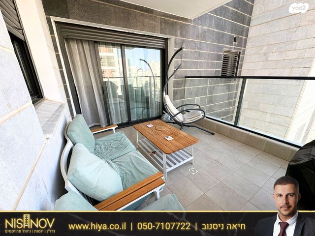 דירה, שדרות מנחם בגין, החותרים, טירת כרמל