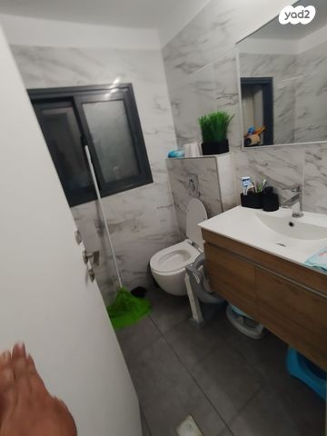 דירה, יוסף אהרונוביץ' 43, שיכון ותיקים, חולון