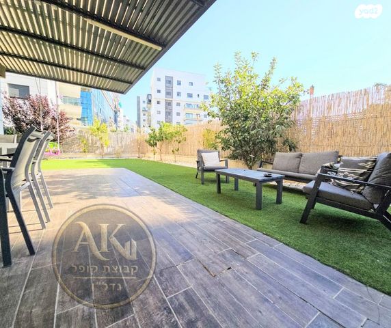 דירת גן, הרקפות, ראשון לציון