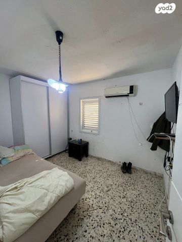 דירת גן, אופקים