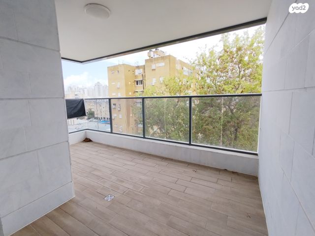 דירה, יוסף אהרונוביץ' 43, שיכון ותיקים, חולון