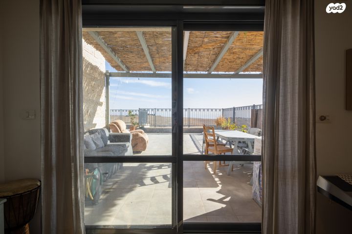 דו משפחתי, תכלת מרדכי, תקוע