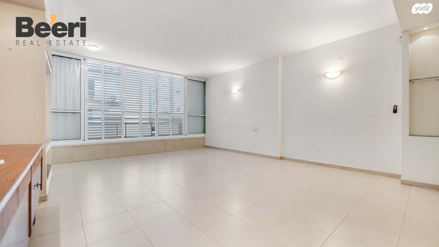 דירה, מוצא, מרום נווה, רמת יצחק, רמת גן