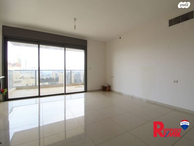 דירה, אנה פרנק 14, דרום מזרח, בת ים