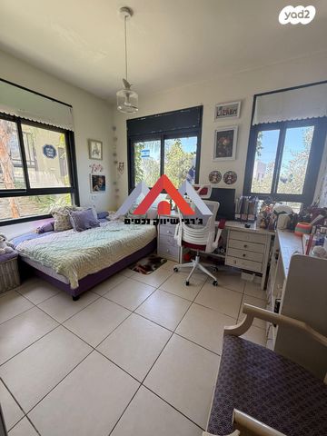 בית פרטי/ קוטג', נווה עוז, פתח תקווה