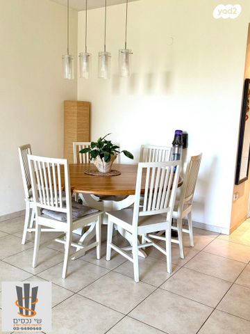 דירה, הדר, רמת השרון