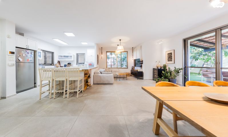 בית פרטי/ קוטג', רמתיים, הוד השרון