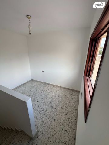 בית פרטי/ קוטג', טרומפלדור, בית וקאנטרי, גיורא יוספטל, גבעת שמואל