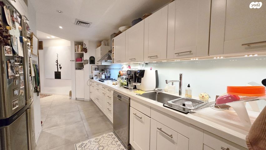 דירת גן, יוסף פעמוני, בבלי, תל אביב יפו