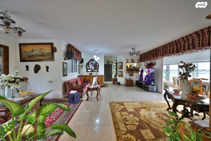 גג/ פנטהאוז, בית וגן, קרית אתא