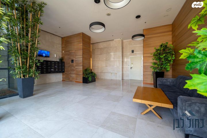 דירה, פנחס מאירי, נווה גן, פתח תקווה