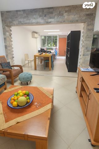 דירת גן, אשקלון