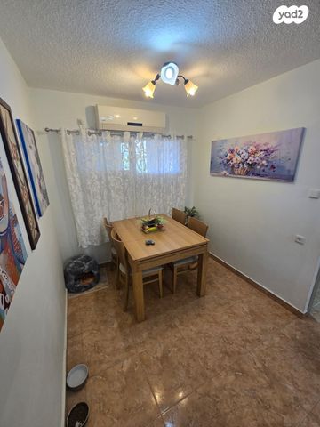 דירה, כ"ט בנובמבר 32, דרום מזרח, בת ים