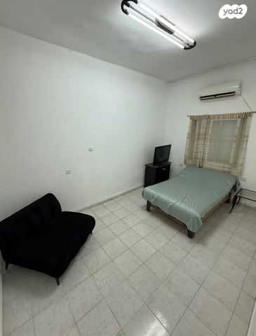 דירת גן, דרך יד לבנים, נווה פז, חיפה