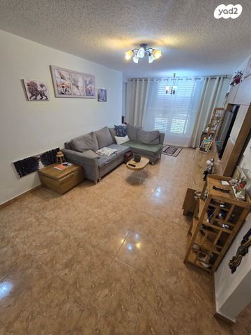 דירה, כ"ט בנובמבר 32, דרום מזרח, בת ים