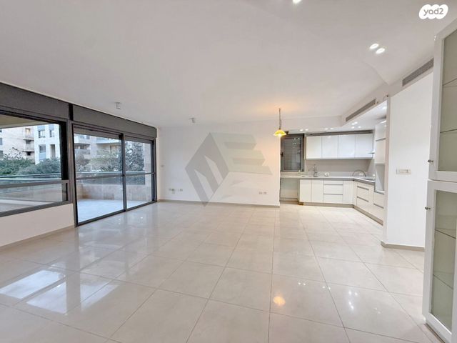 דירה, הגוש הגדול, רמת אביב החדשה, נופי ים, תל אביב יפו