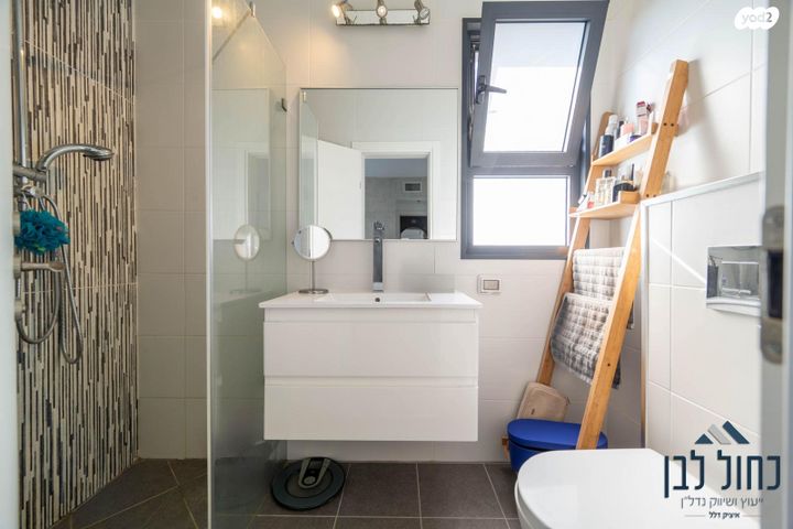 דירה, פנחס מאירי, נווה גן, פתח תקווה