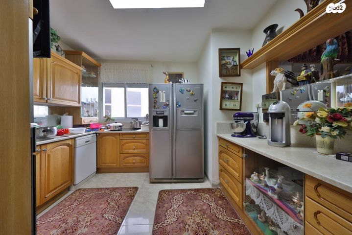 גג/ פנטהאוז, בית וגן, קרית אתא