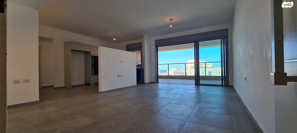 גג/ פנטהאוז, פרופ' יובל נאמן, תכנית ל', למד, תל אביב יפו