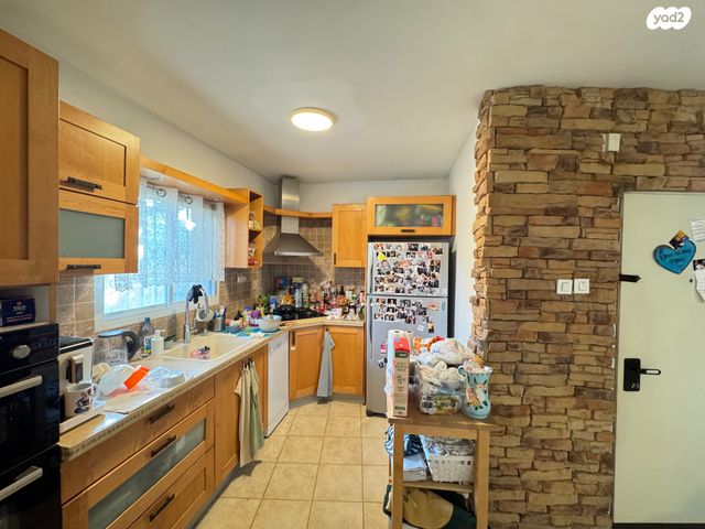 בית פרטי/ קוטג', אפק, גבעת יערה, יקנעם עילית