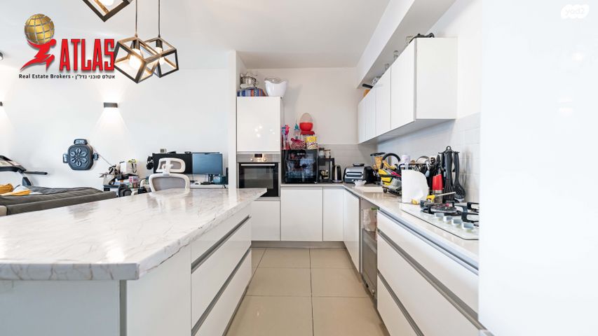 דירה, נופרים, ראש העין