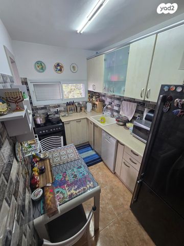 דירה, כ"ט בנובמבר 32, דרום מזרח, בת ים