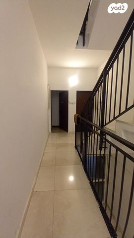 דירה, יצחק שדה, המושבה הגרמנית, חיפה