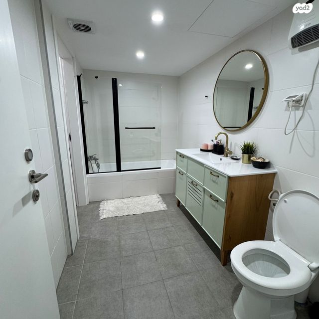 דירה, עיר היין, אשקלון