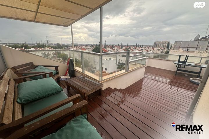 גג/ פנטהאוז, עמיר, קרית גנים, ראשון לציון