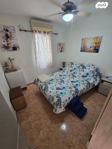 דירה, כ"ט בנובמבר 32, דרום מזרח, בת ים