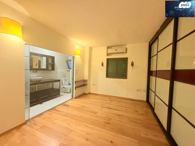 דופלקס, ד"ר מוסקוביץ' 15, ב' / צפון מערב העיר, רחובות