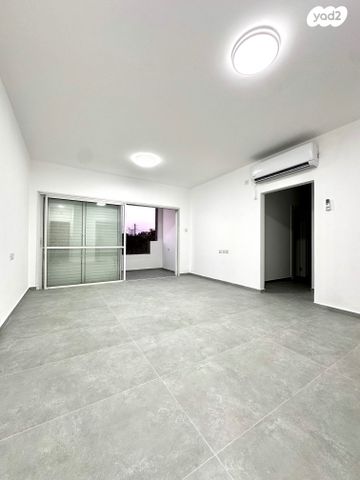 דירה, האיילון, גני יער, לוד